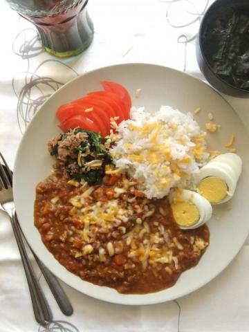 お野菜たっぷりドライカレー