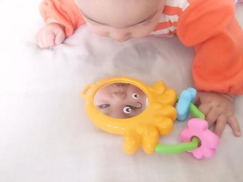 ヨダレ染みが・・・・