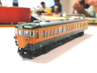 111-002.jpg