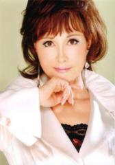 山本リンダ