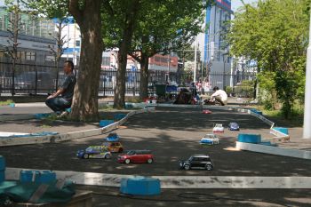 2012043108.jpg