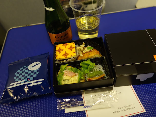 機内軽食