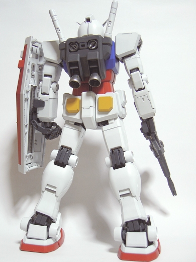 pggundam_02.jpg