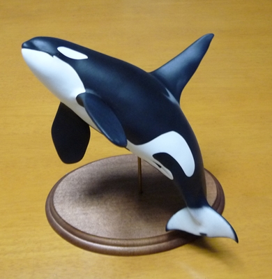 ルームに控えるオルカくん