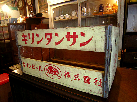 レトロ「キリンタンサン」木箱