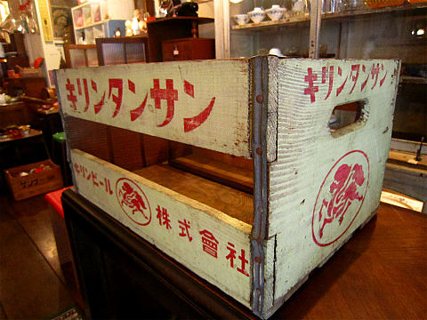 レトロ「キリンタンサン」木箱