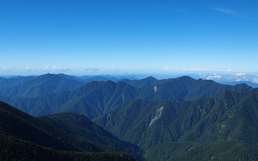 光岳の展望台