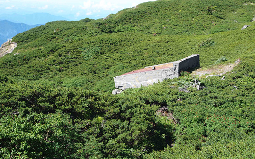 兎岳避難小屋