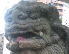 狛犬（右）