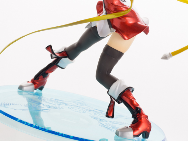 hjnoel2p_s_035.jpg