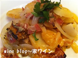 2012081703