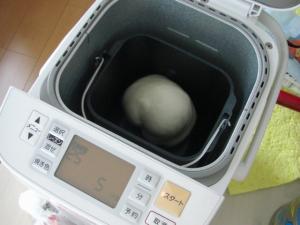 ホームベーカリーで餅づくり