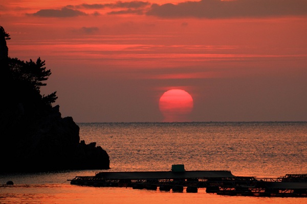 三瓶の夕日 (2)