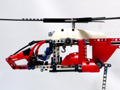 LEGO 8068A 車輪格納