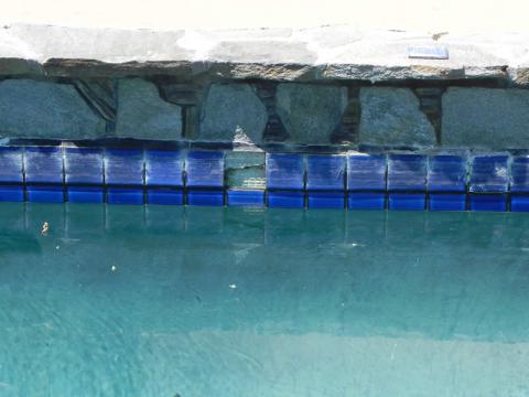 PoolTile02.jpg
