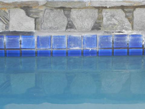 PoolTile04.jpg