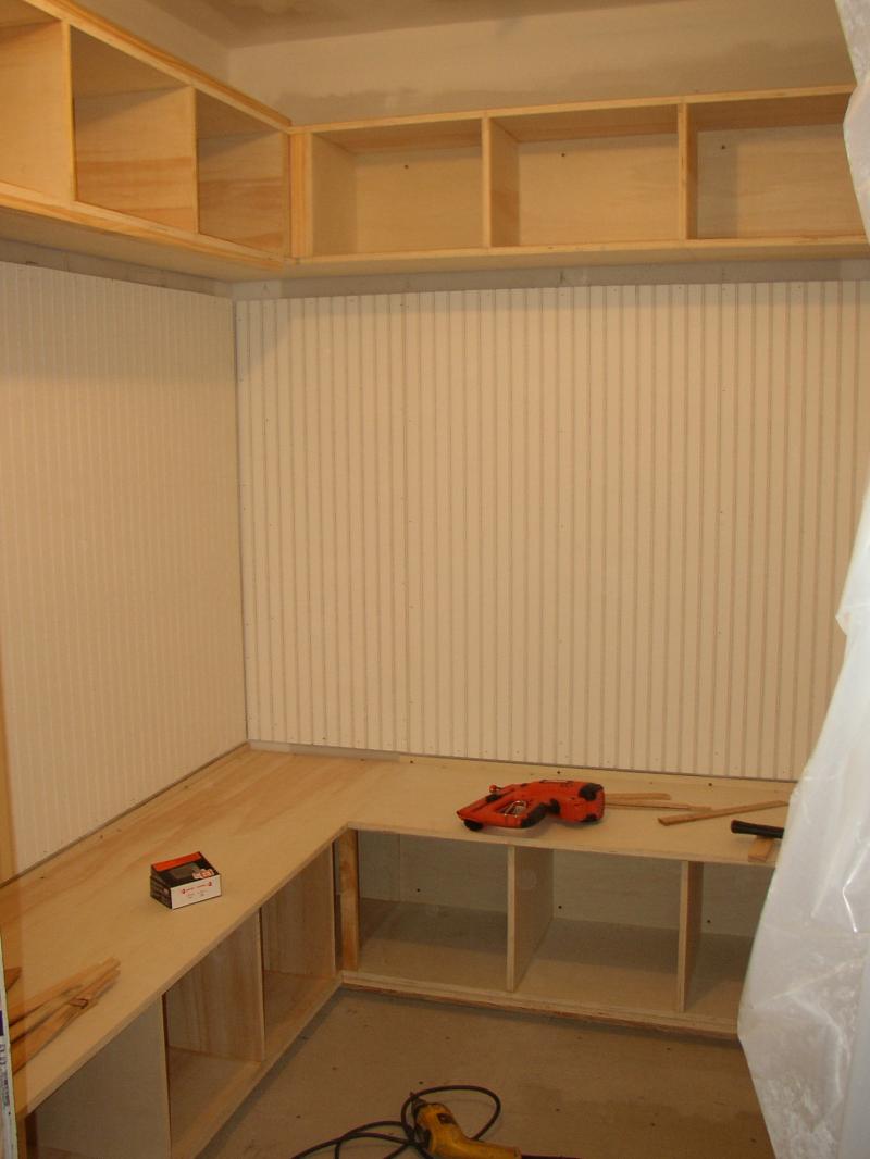 Wood Working Mudroom Lockers Easy Diy Woodworking Projects