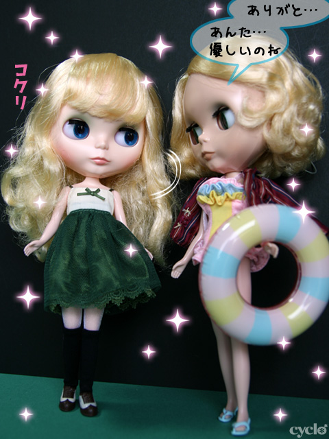 13_UniBlonde.jpg