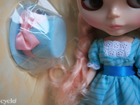 14_CocoColletteBox.jpg