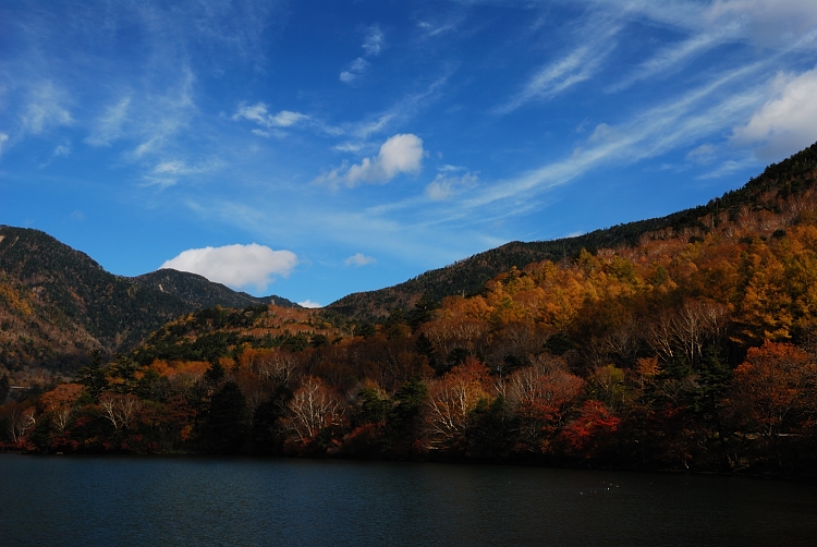 12.11.19-4湯の湖