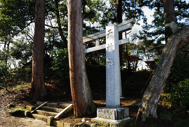 13.01.01-1神社
